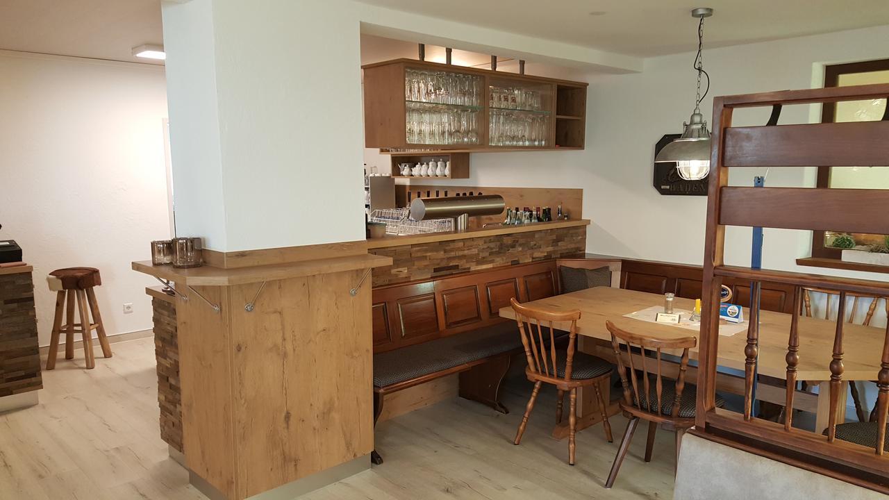 Landgasthaus Zollerstuben بيرماتنغن المظهر الخارجي الصورة