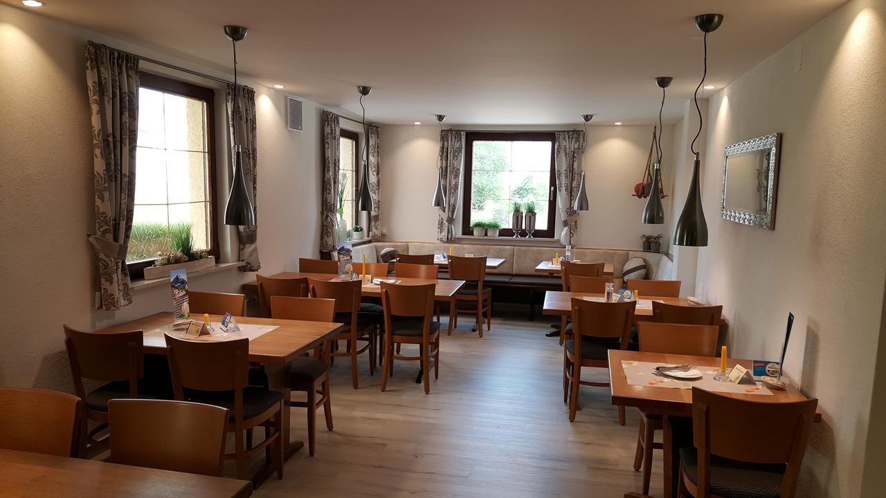 Landgasthaus Zollerstuben بيرماتنغن المظهر الخارجي الصورة
