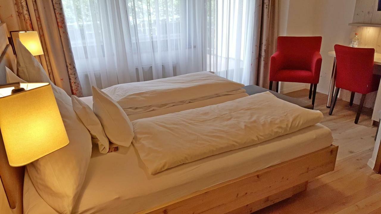 Landgasthaus Zollerstuben بيرماتنغن المظهر الخارجي الصورة